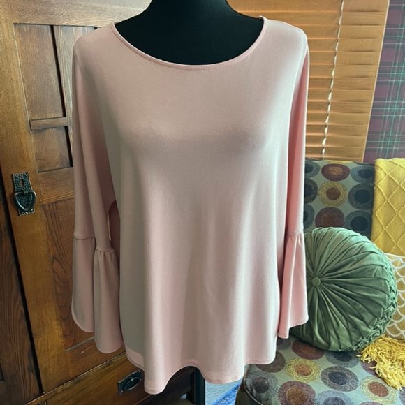 Vince Camuto Flutter Sleeve Blouse Size Large - Picture 1 of 6